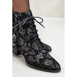 Bottines Plates à Motifs en Daim Maciejka 06391-01 Noir le noir 9