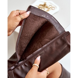 Bottes isolées à talons plats pour femmes avec boucle dorée marron Arsisna brun 3