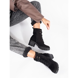 Bottines en daim noir à liens le noir 3