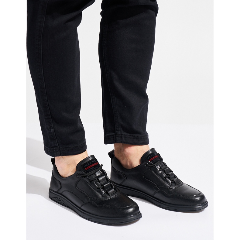 Chaussures de sport noires pour hommes 1