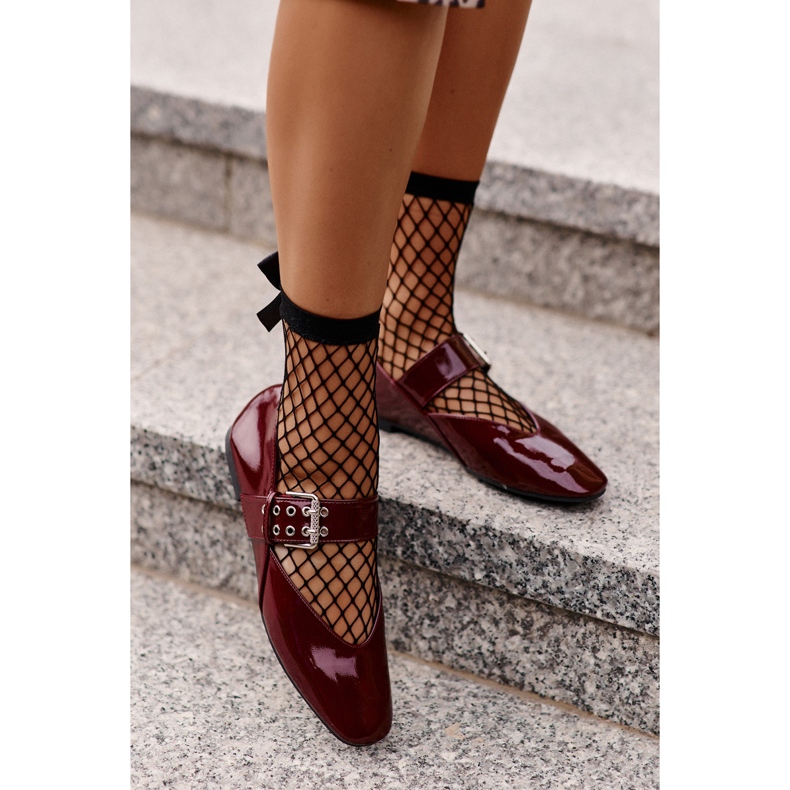 Ballerines en cuir verni avec ceinture, Bordeaux Azirae rouge 2