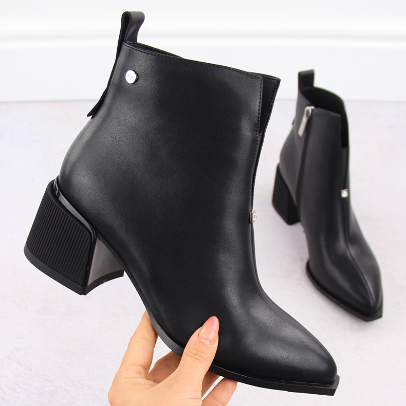 Bottines à talons en cuir pour femme, noires Goe OO2N4211 1