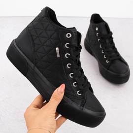 Baskets isolées matelassées noires Big Star OO274A480 le noir 1