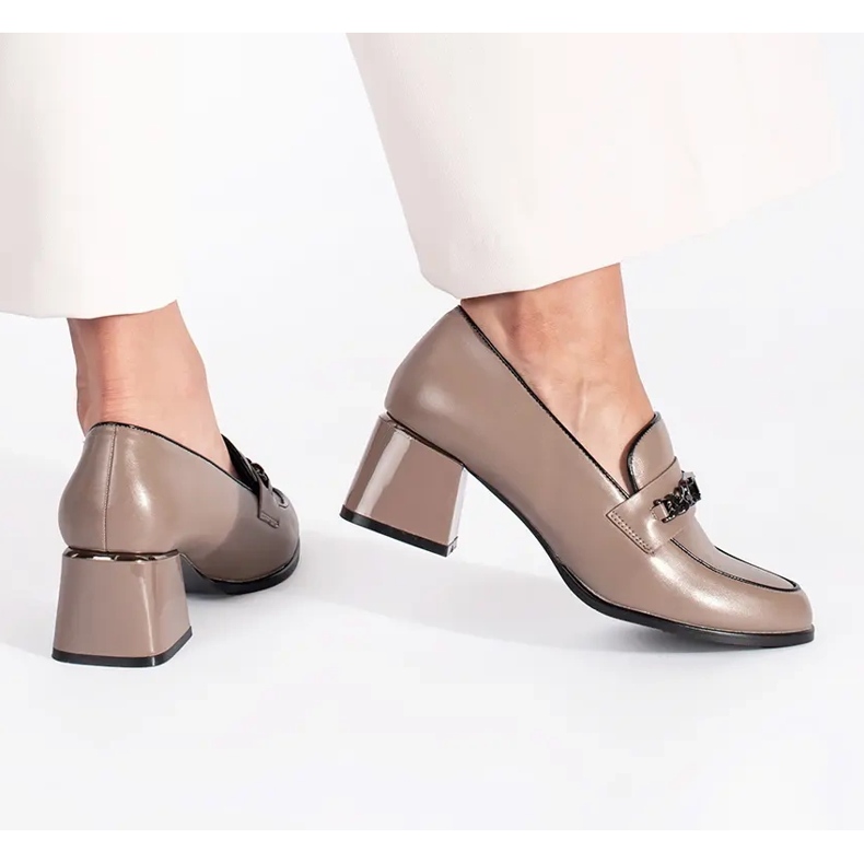 Chaussures à talons hauts pour femmes beiges 1