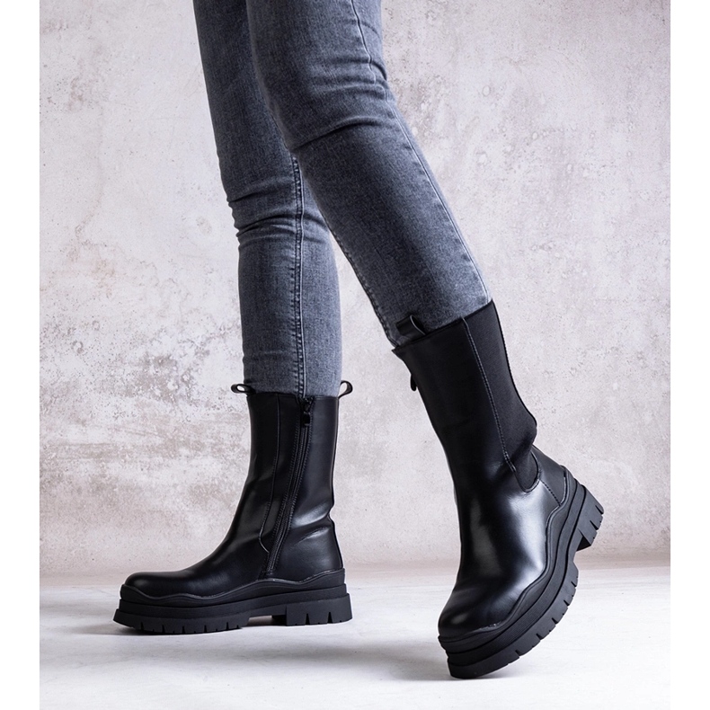 Bottines noires à semelle massive Naema 2