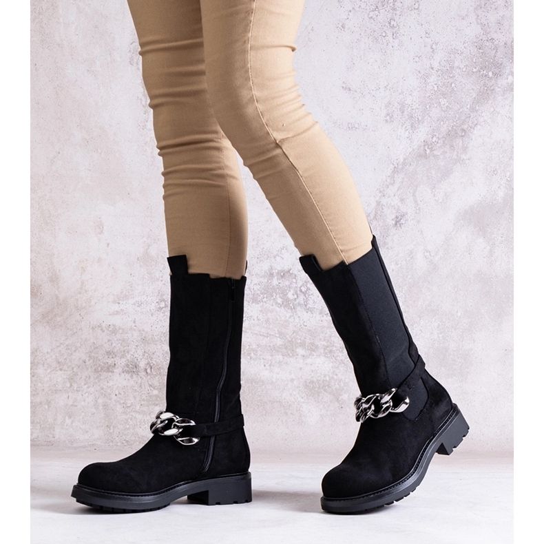 Bottines femme noires ornées d'une chaîne Yasarna le noir 1