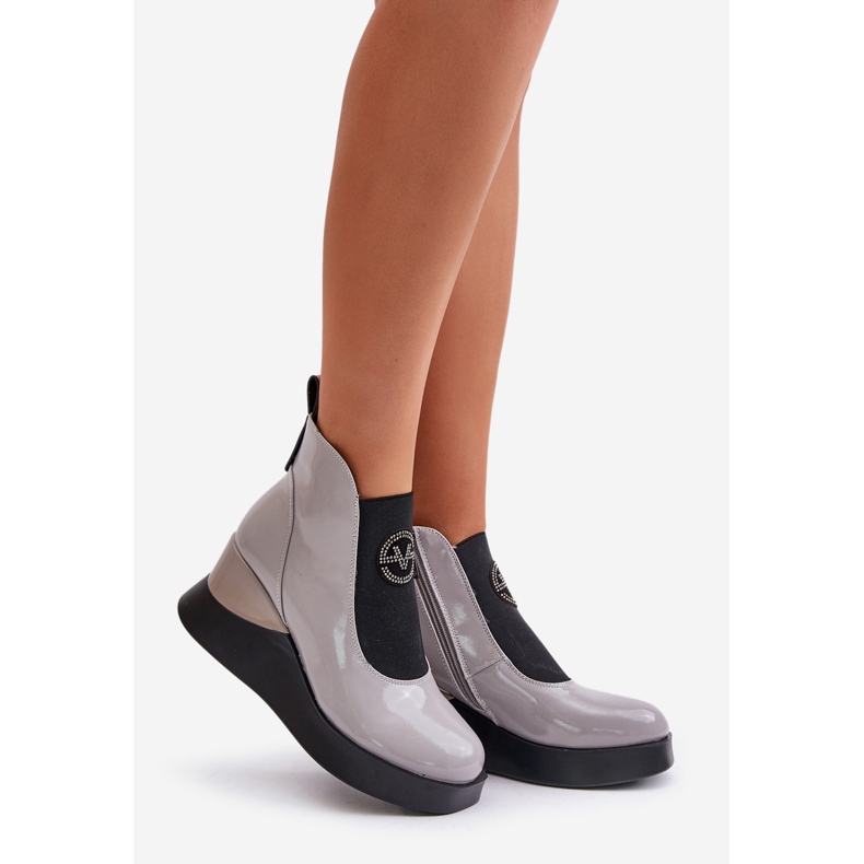 Bottes compensées vernies, isolées Vinceza 66703, gris 1 Bottes compensées vernies, isolées Vinceza 66703, gris 1