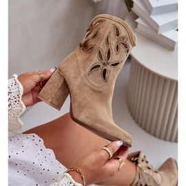 Bottines Daim Ajourées Lewski 3629 Beige 8