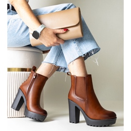 Bottines marron à talon haut de Maladi brun 1