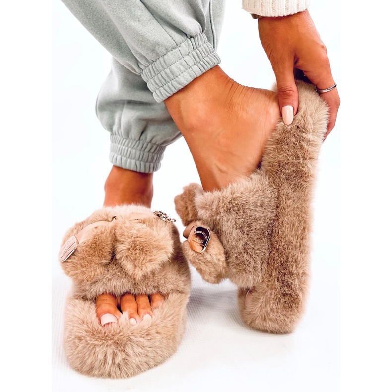 Chaussons en fourrure avec nœud et ours en peluche Burano Khaki beige 1 Chaussons en fourrure avec nœud et ours en peluche Burano Khaki beige 1