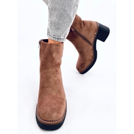 Bottines à talon large en daim Eliza Kaki beige 3