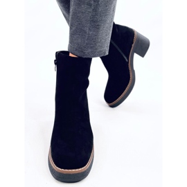 Eliza Bottines en daim noir à talon large le noir 4