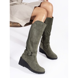 Bottines compensées en daim vert foncé 3
