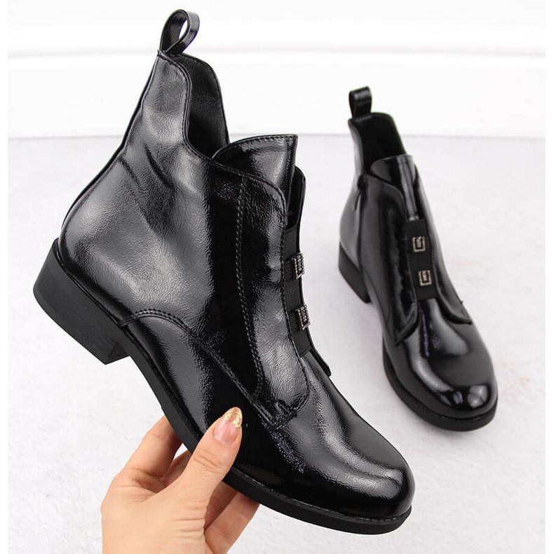 Bottines vernies noires pour femmes de S.Barski 1