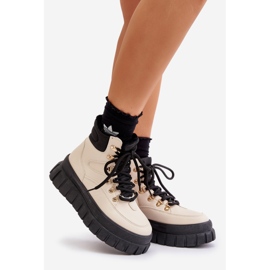 Bottines Trappeuses Isolées Pour Femme Sur Plateforme Beige Jelenia 1 Bottines Trappeuses Isolées Pour Femme Sur Plateforme Beige Jelenia 1