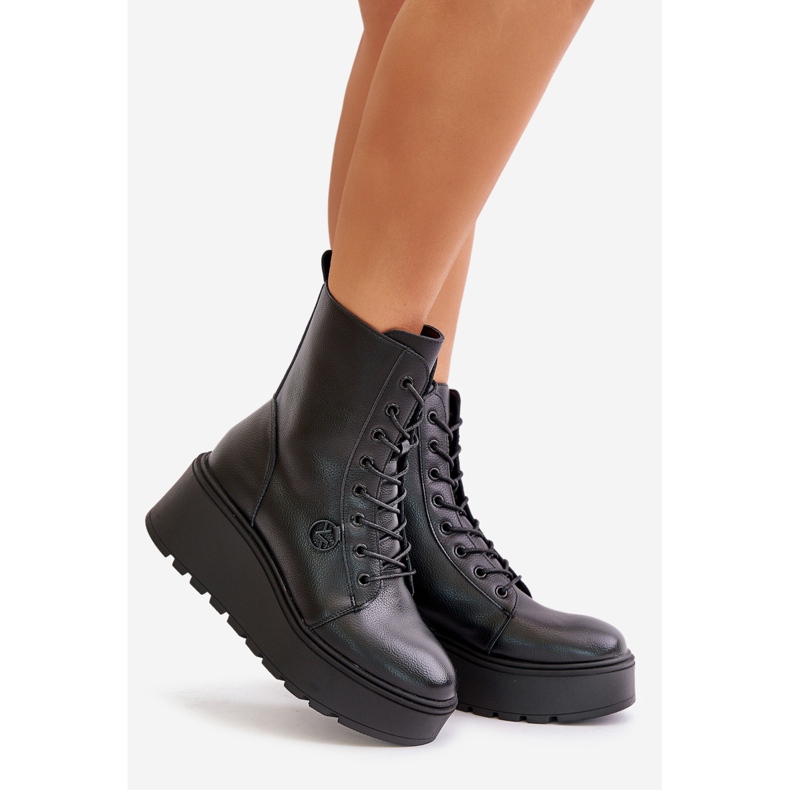 Bottes de travail isolées en cuir sur plateforme et cale Vinceza 58338 Noir 1