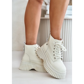 Bottines Trappeur Isolées En Cuir Sur Semelle Massive GOE OO2N4127 Beige Clair 5