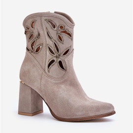Lewski Shoes Bottines Ajourées en Daim Lewski 3629 Cappucino beige 4