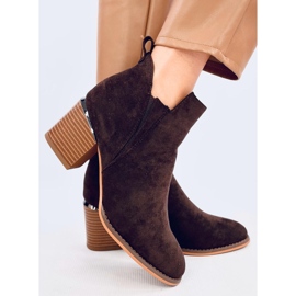 Bottes à talons en daim Hallie Brown brun 2
