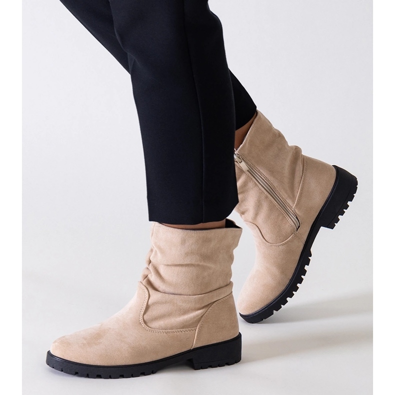 Bottines à volants beiges en éco-daim Hinda 1