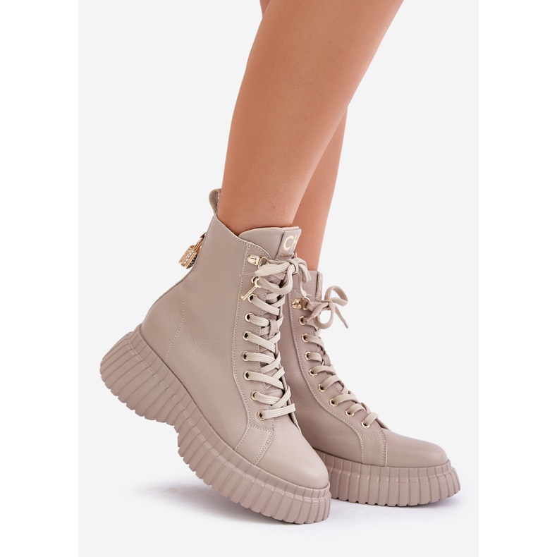 Bottes En Cuir Sur Plateforme Avec Fermeture Éclair Avec Cadenas Décoratif CheBello 4517 Beige 1