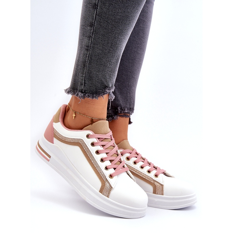 Sneakes sportifs féminins avec des paillettes beige blanche 2 Sneakes sportifs féminins avec des paillettes beige blanche 2