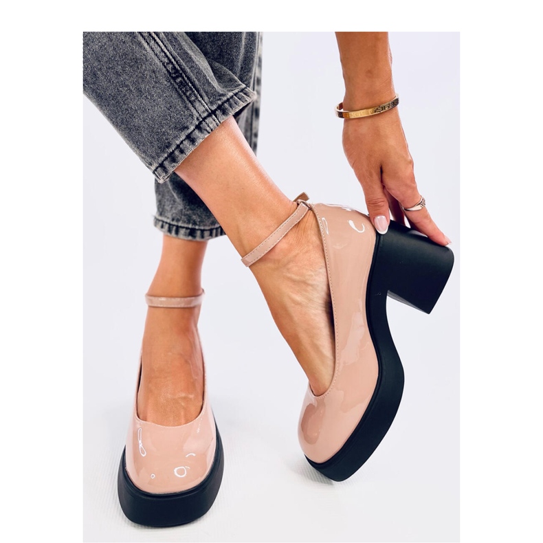 Escarpins kaki à talon large beige 1