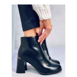 Bottines noires à talons stables le noir 3