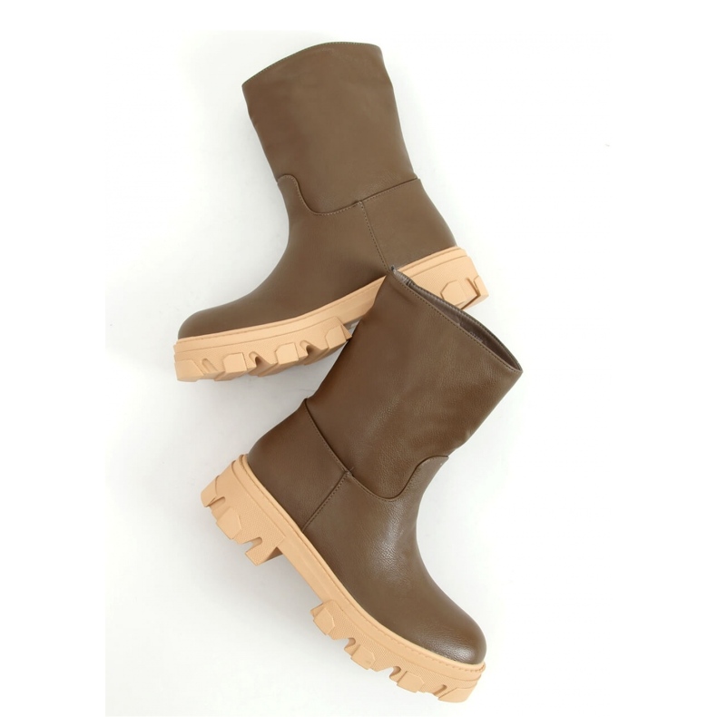 Bottines droites vertes 1