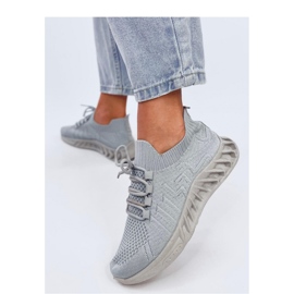 Chaussures de sport chaussettes grises 2