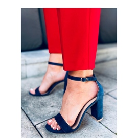 Sandales à talons bleu marine 1