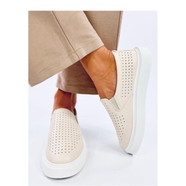 Baskets slip-on ajourées beiges 2