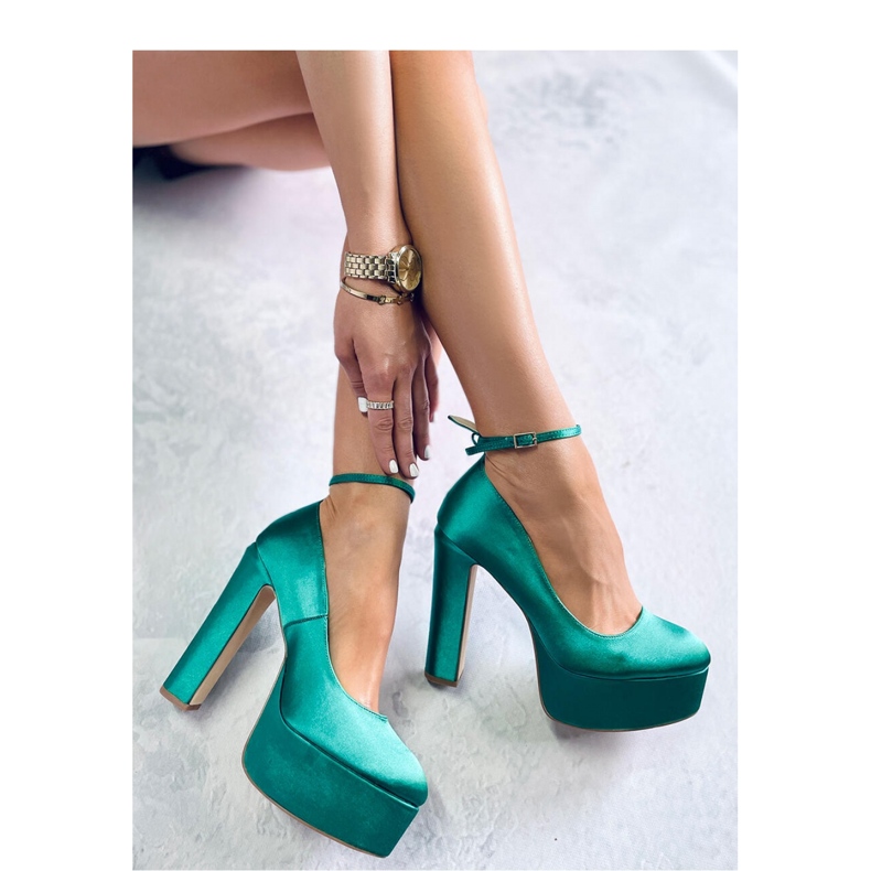 Escarpins femme à talons en satin vert 1