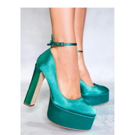 Escarpins femme à talons en satin vert 2
