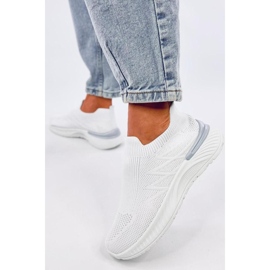 Chaussures de sport chaussettes blanches 1