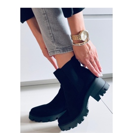 Chelsea boots noires à talons le noir 2