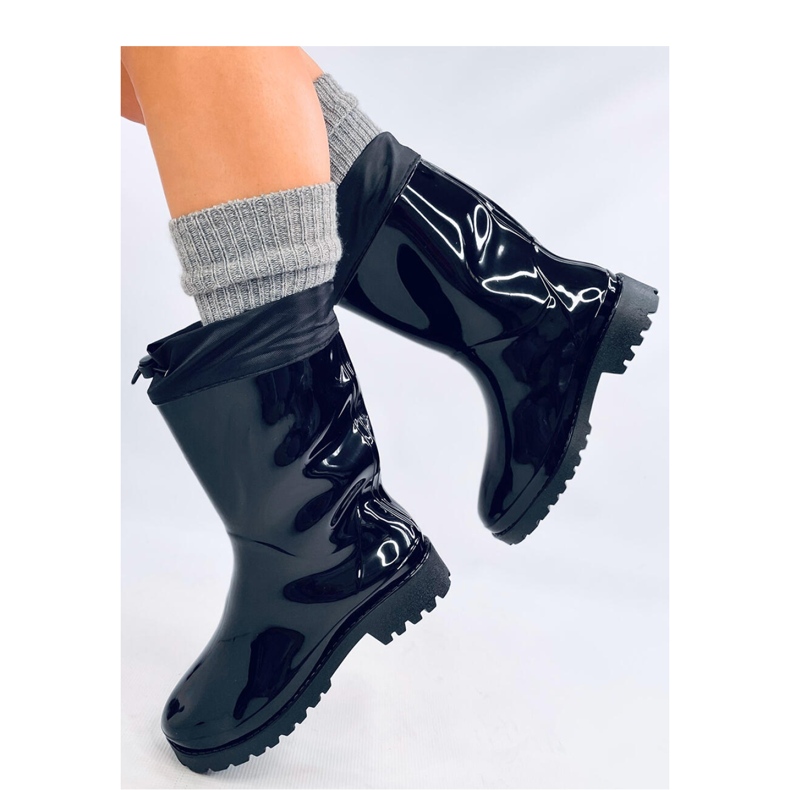 Galoches peintes avec manchette noire le noir 1 Galoches peintes avec manchette noire le noir 1