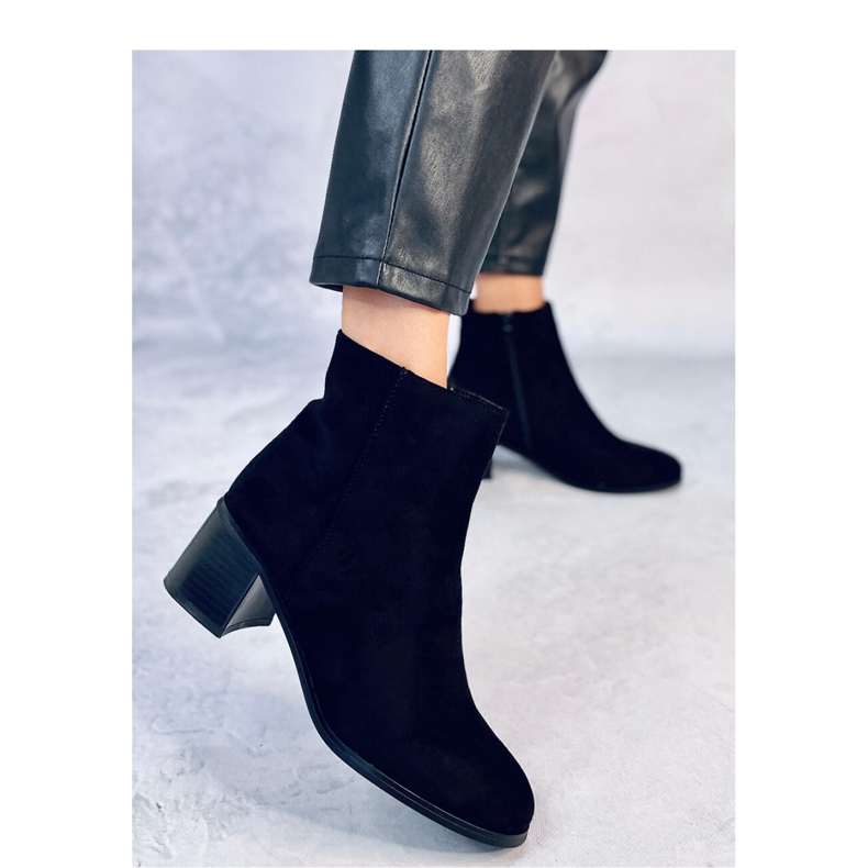 Bottines classiques à talons Annie Noir - Inello 2