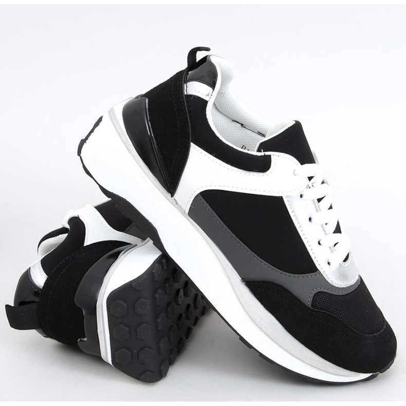 Chaussures de sport Saola noires - Inello 1