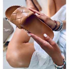 Sandale tongs femme Sunny Kaki - Inello brun 1 Sandale tongs femme Sunny Kaki - Inello brun 1