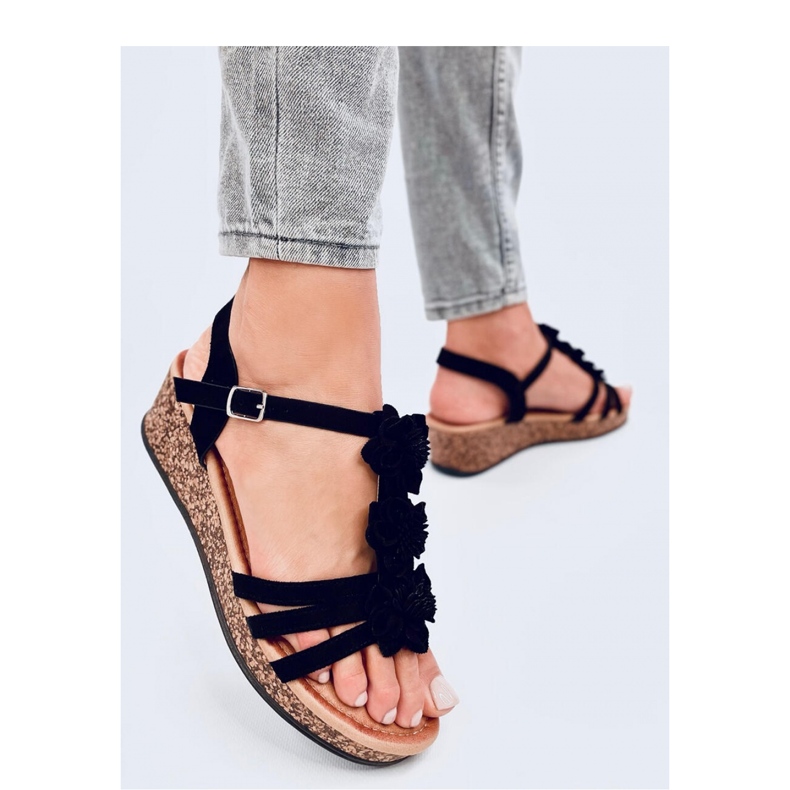 Fisken Sandales compensées à fleurs noires - Inello 1