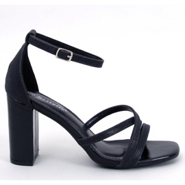Elizabeth Sandales à talons noires - Inello le noir 1