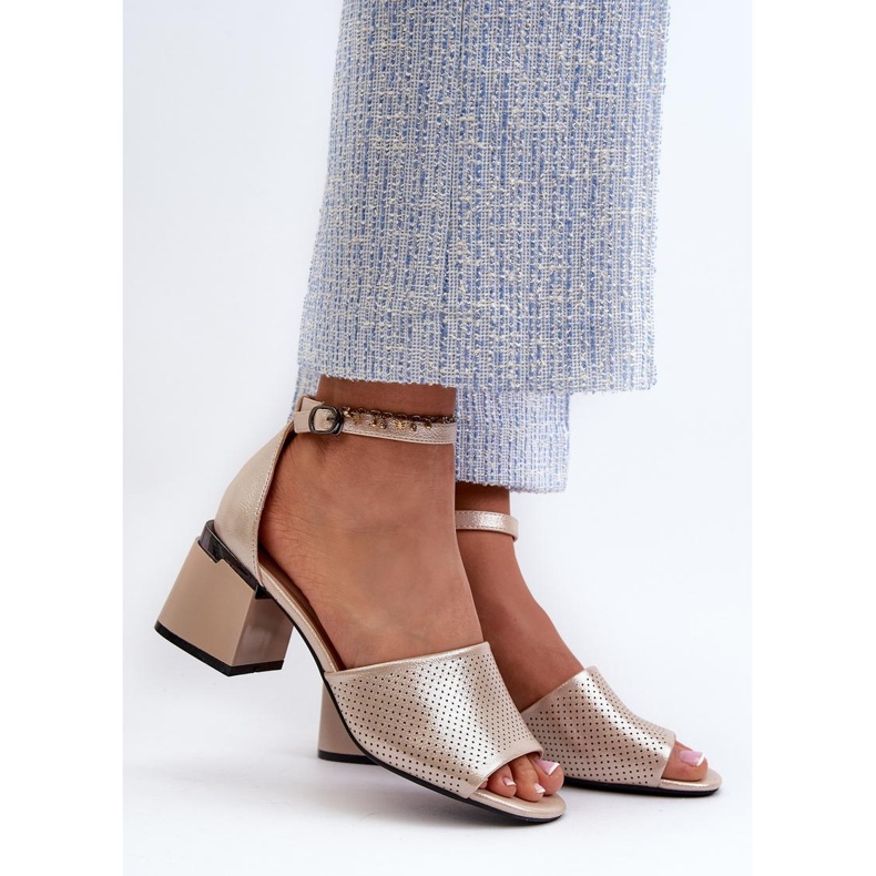 Step in style Sandales Modèle Horissa 62114 Or - Entrez avec style jaune 1