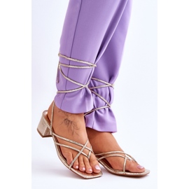 Step in style Modèle Secret Love LOLA5023 Sandales à lacets dorées - Entrez avec style jaune 1