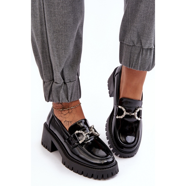 Chaussures à talons hauts vernies noires 2