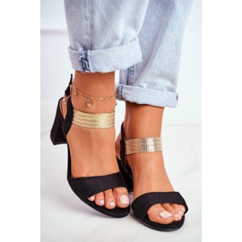 Sandales à talons hauts avec bride décorative noire le noir 1