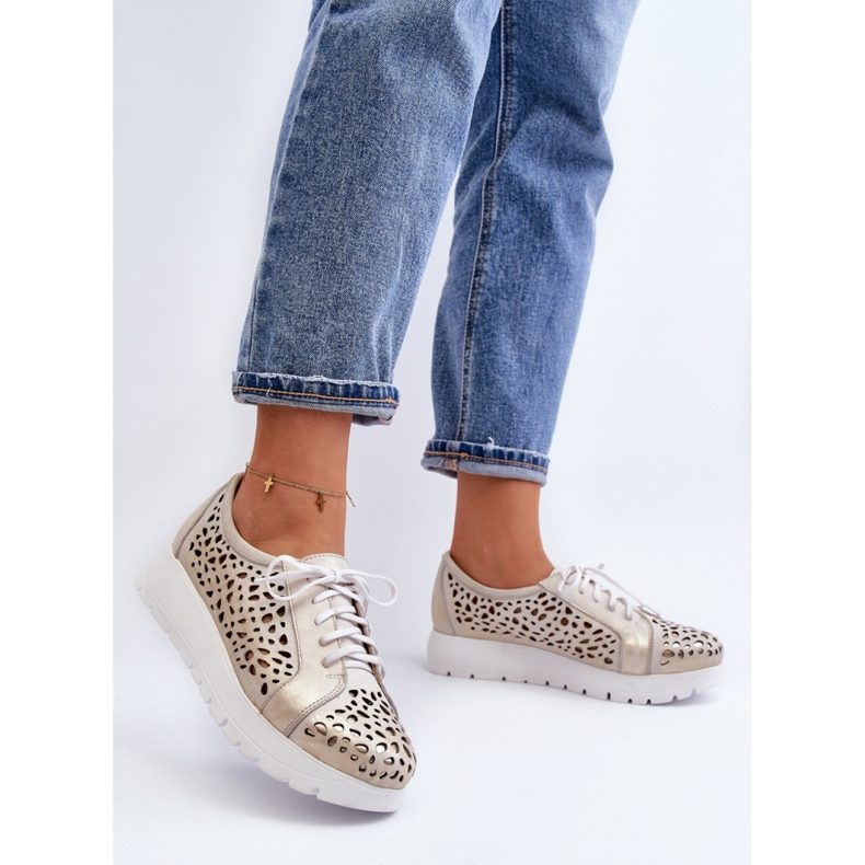 Chaussures en cuir Zazoo dorées pour femmes 2