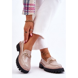 Mocassins plateforme beiges vernis 1