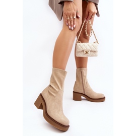 Bottines femme beiges à talons massifs 1
