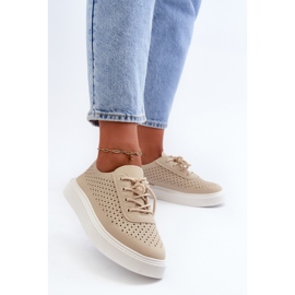 Baskets plateforme ajourées beiges 2